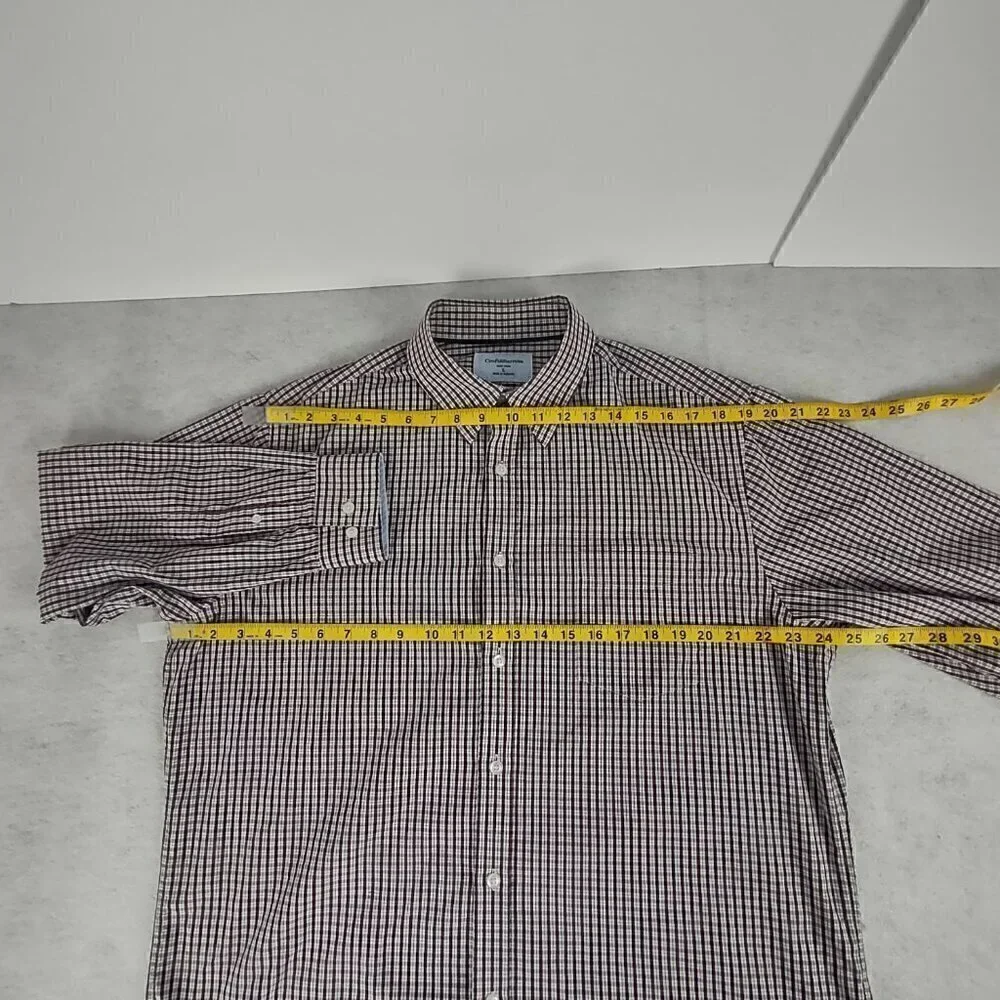 Croft & Barrow Cotton Blend Burgundy & White Checkered Button-Down Shirt. Size L